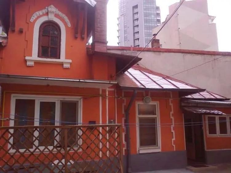 Casă cu 2 camere în Ultracentral