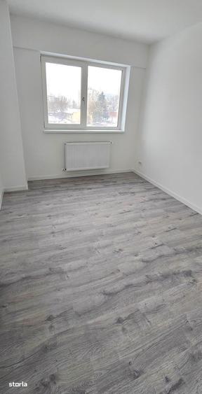 Apartament cu 3 camere decomandat în Frumoasa