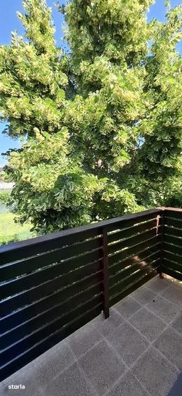 Casă cu 4 camere în Glina