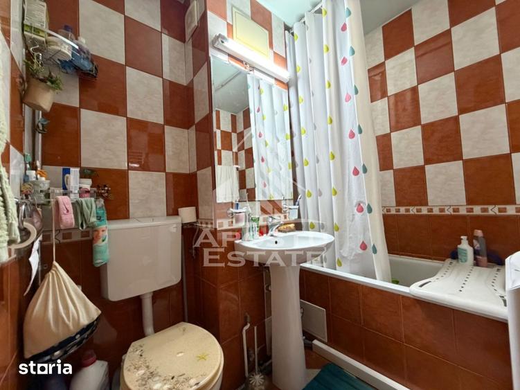 Apartament de vanzare cu 2 camere, cu centrala, parter, in Aradului - 5