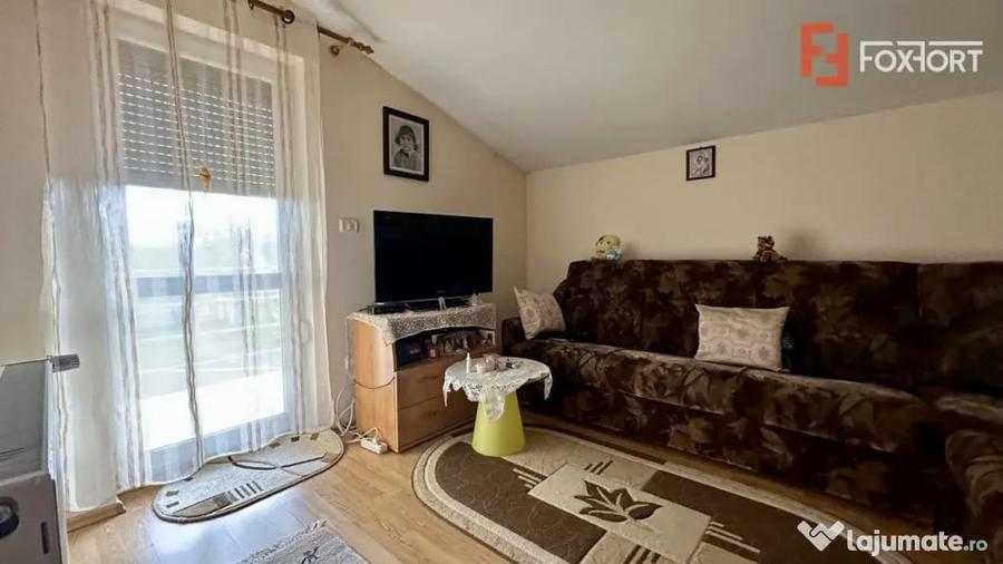 Casă cu 5 camere cu Teren 1000 Mp în Șag