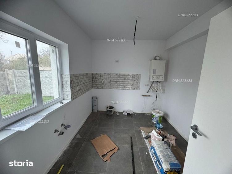 Casă cu 4 camere decomandat cu Teren 380 Mp în Berceni
