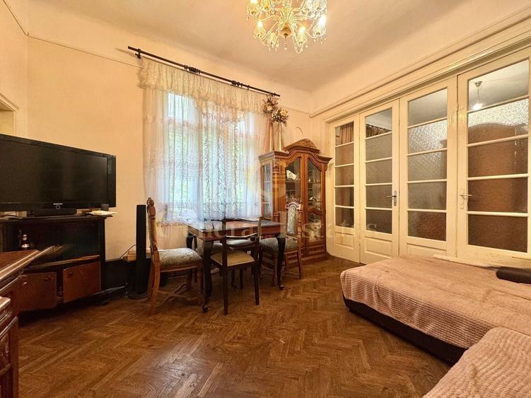 Casă individuală cu 4 camere cu Teren 270 Mp în Copou