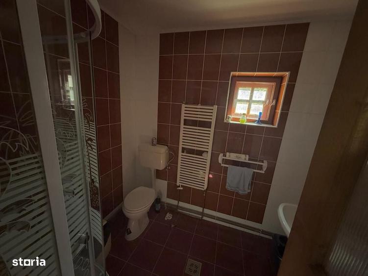Casă cu 4 camere cu Teren 377 Mp în Zamora
