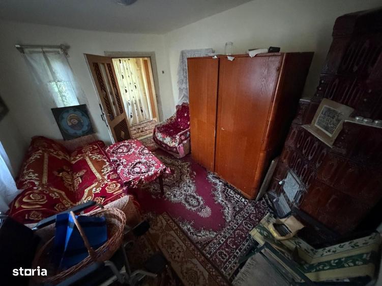 Casă cu 4 camere în Gheboieni