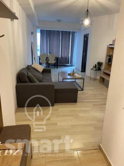 Apartament cu 2 camere semidecomandat, mobilat în Semicentral