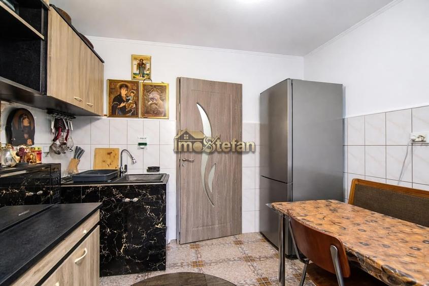 Apartament cu 2 camere semidecomandat în Poarta 6