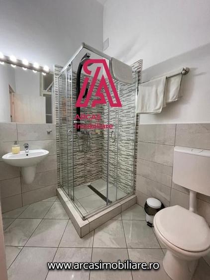 Apartament cu 3 camere decomandat, mobilat în Ultracentral