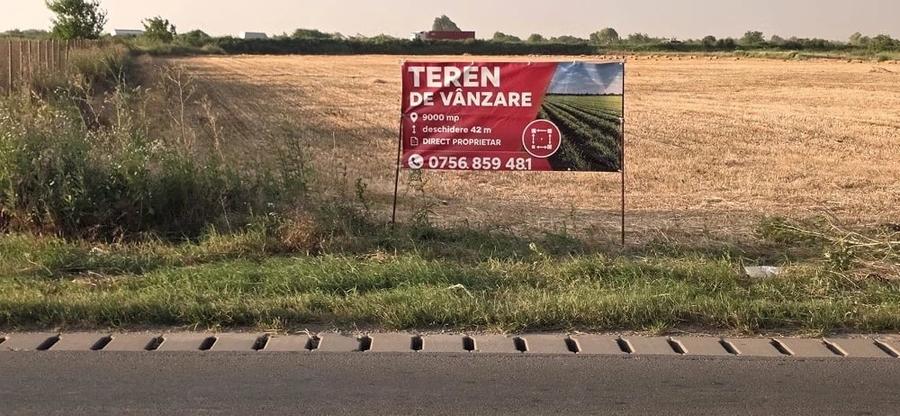 Teren de 9000 mp, în Central