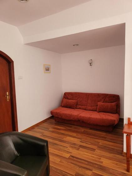 Hotel/Pensiune, de 24 mp, în Central