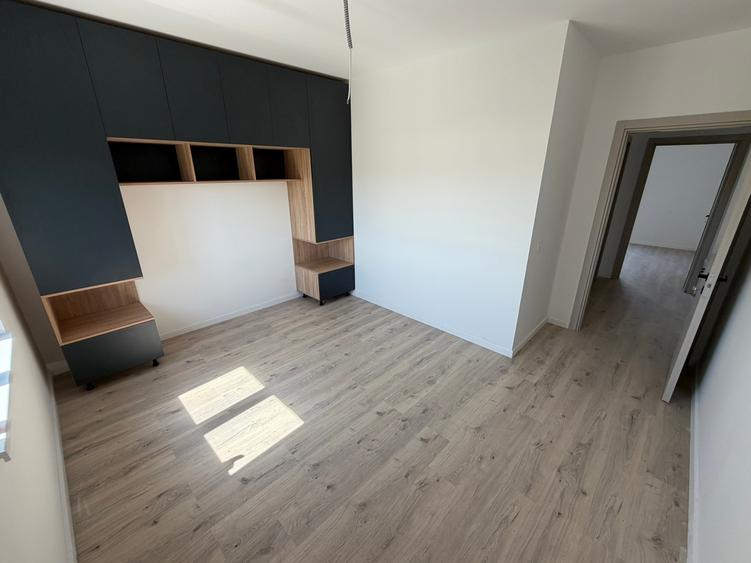 Casa 3 camere 2 bai Terasa Parcare zona Bucium Visan - 10