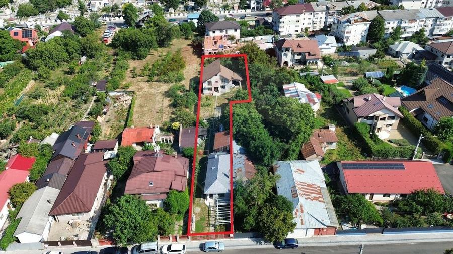 Casă individuală cu 5 camere cu Teren 1268 Mp în Nord