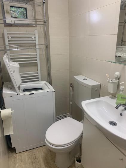 Apartament cu 2 camere nedecomandat în Sânpetru