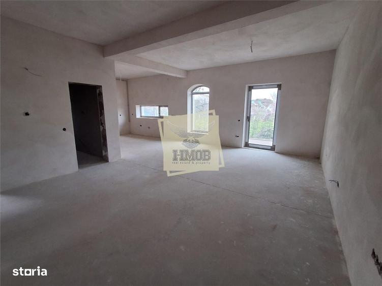 Casă cu 4 camere cu Teren 482 Mp în Șura Mică