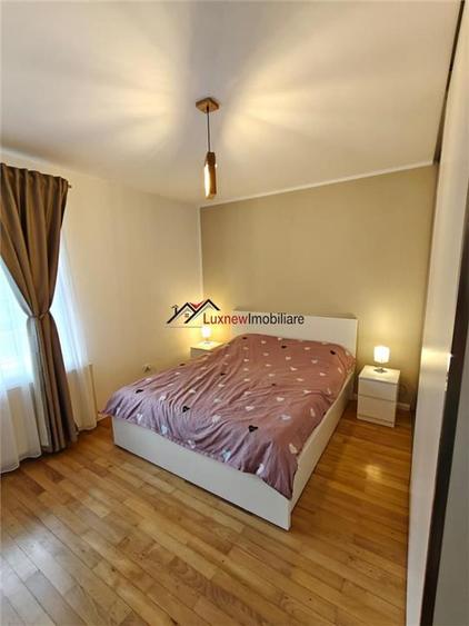 Apartament cu 3 camere semidecomandat, mobilat în Florești