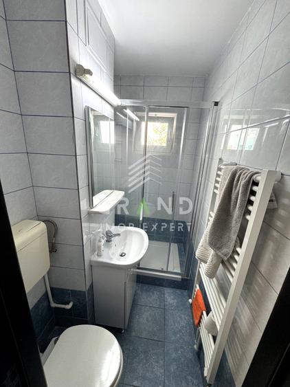Apartament cu 4 camere semidecomandat, mobilat în Mănăștur