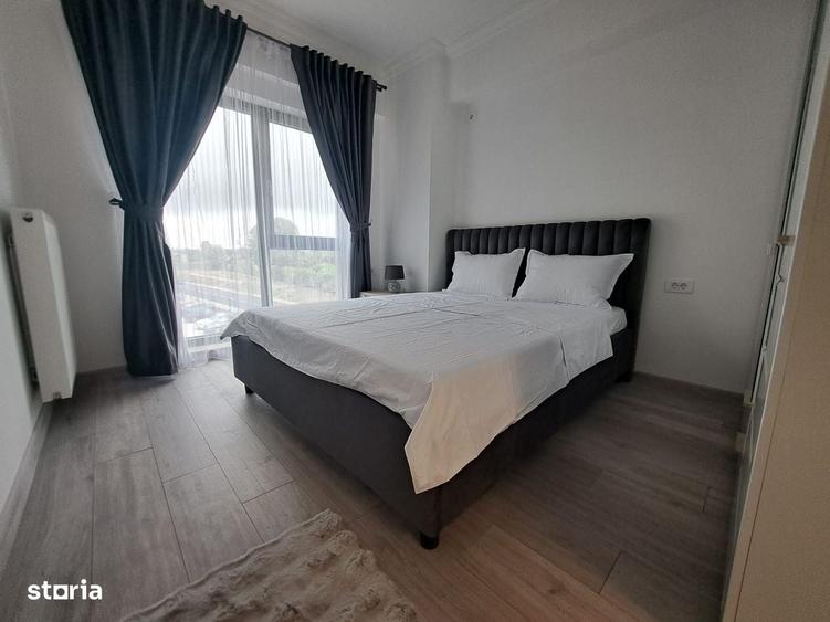 Apartament cu 3 camere decomandat în Energia