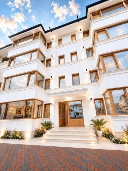 Apartament cu 3 camere în Titan
