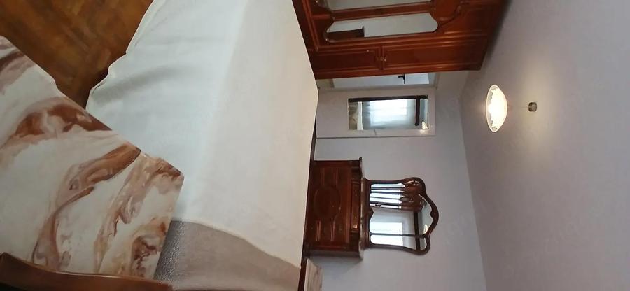 Apartament cu 3 camere decomandat în Cordău