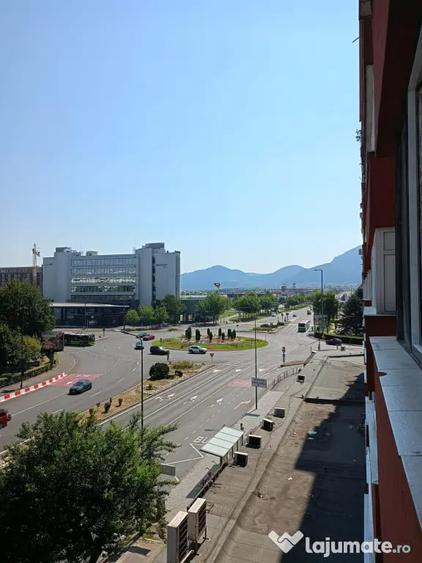 Apartament cu 2 camere decomandat în Astra