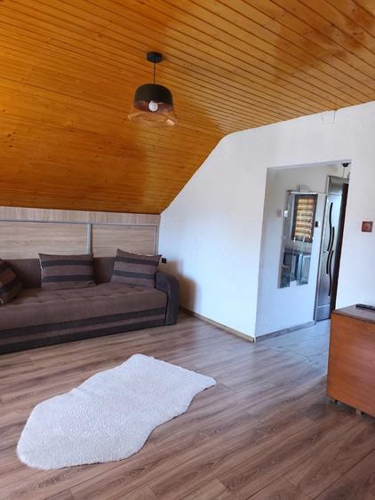 Casă cu Teren 1240 Mp în Central
