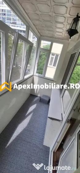 Apartament cu 3 camere decomandat, mobilat în Colentina