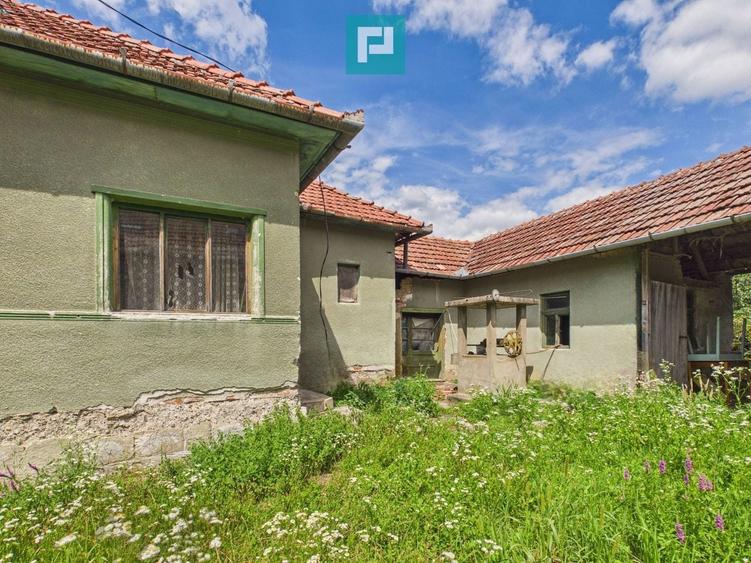 Casă individuală cu 3 camere cu Canalizare în Bonțești