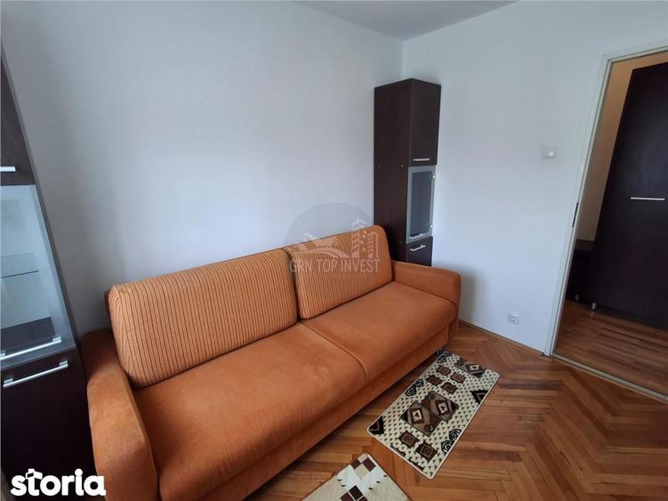 Apartament cu 3 camere în Mihai Viteazul