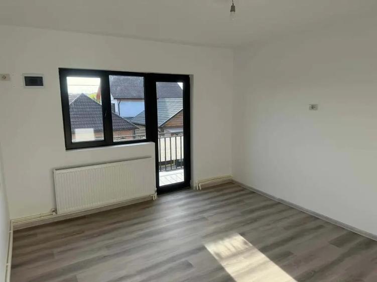 Vand Casa Noua P+1 In Localitatea Lumina - 6