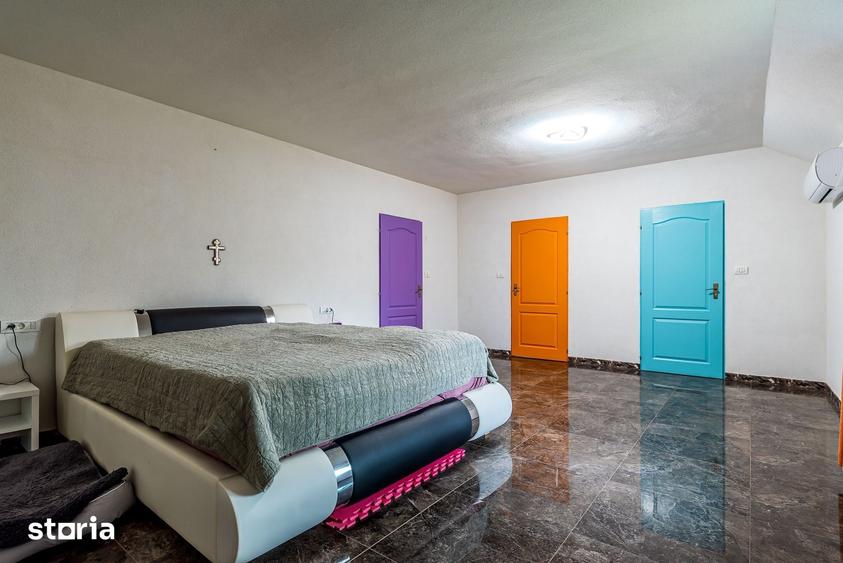 Casă cu 3 camere decomandat cu Teren 289 Mp în Frumușeni