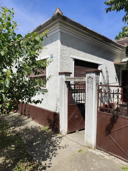 Casă cu 3 camere în Târnova