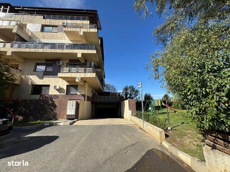 Apartament cu 3 camere semidecomandat, mobilat în Corbeanca