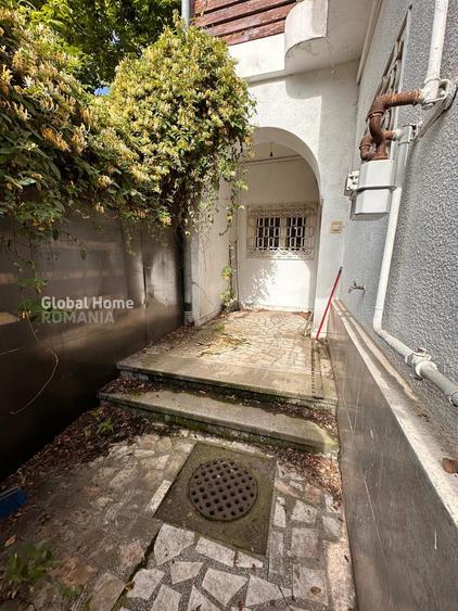 Casă cu 4 camere cu Canalizare în Unirii