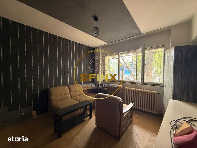 Apartament cu 3 camere decomandat în Colentina