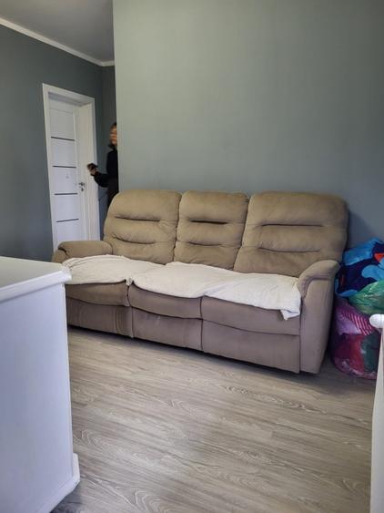 Duplex cu 5 camere cu Canalizare în Florești