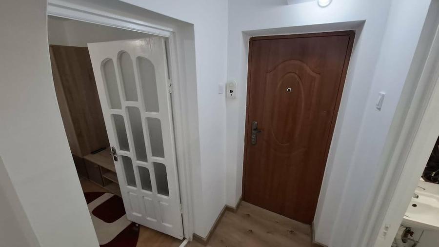 Garsonieră decomandată în Tătărași