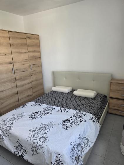 Apartament cu 2 camere semidecomandat în Titan