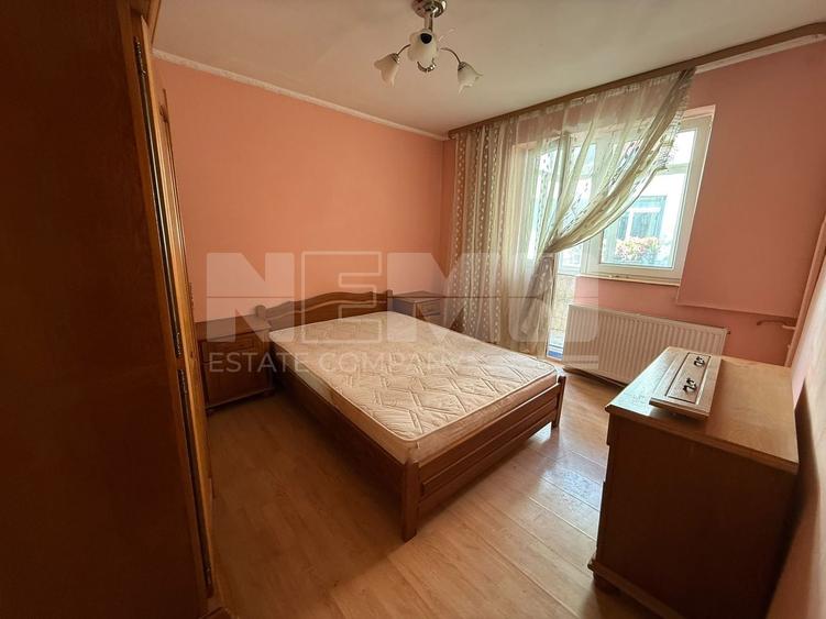 Apartament cu 4 camere circular în Central