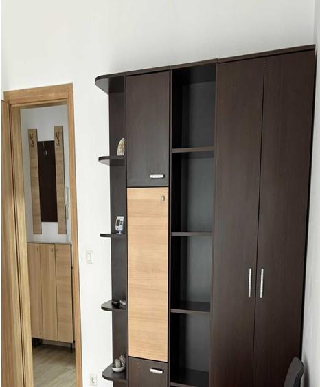 Vand garsoniera mobilata in MRS RESIDENCE SMART Ploiesti cu loc parcare subteran inclus in pret. 0%. COMISION - 8