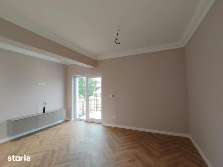 Casă cu 4 camere cu Teren 350 Mp în Miroslava