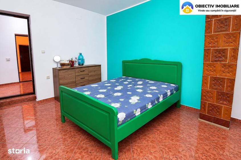 Casa Cu Teren 280 Mp Roznov - Chintinici - 12