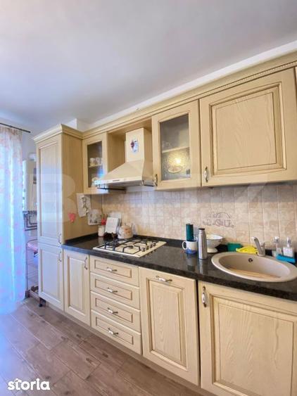 Apartament cu 3 camere în Sânpetru