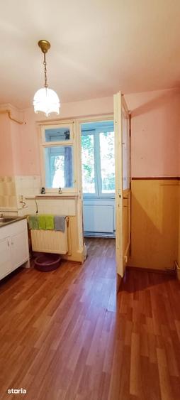 Apartament circular in cartierul astra - 13