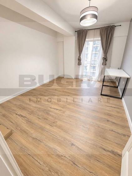 Apartament cu 3 camere semidecomandat în Dâmbul Rotund