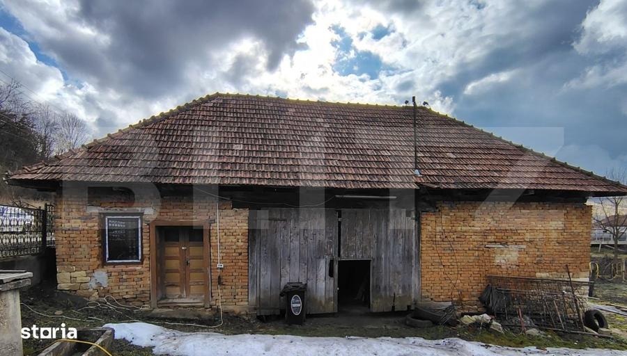 Casă cu 4 camere în Fodora