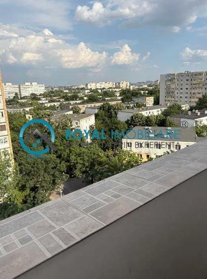Royal Imobiliare - Vanzare Apartament zona Vest - 8