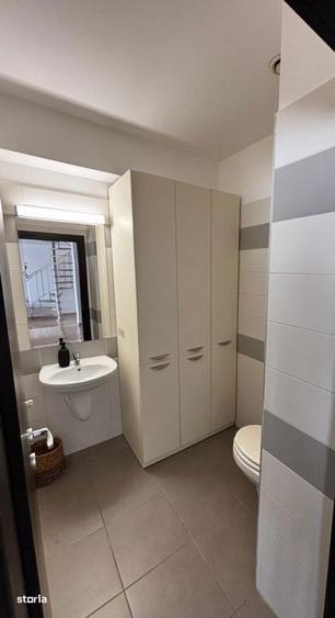 Apartament cu 2 camere decomandat, mobilat în Parcul Carol