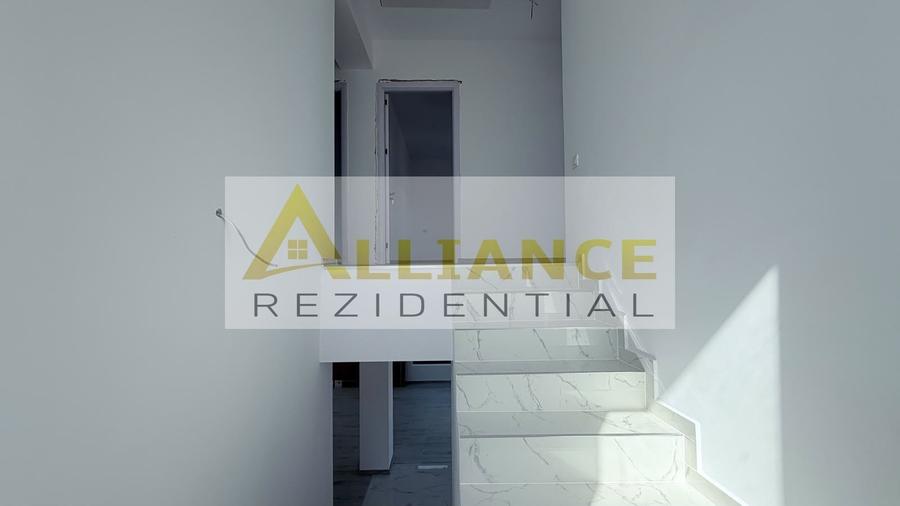 Casă individuală cu 4 camere cu Canalizare în Berceni