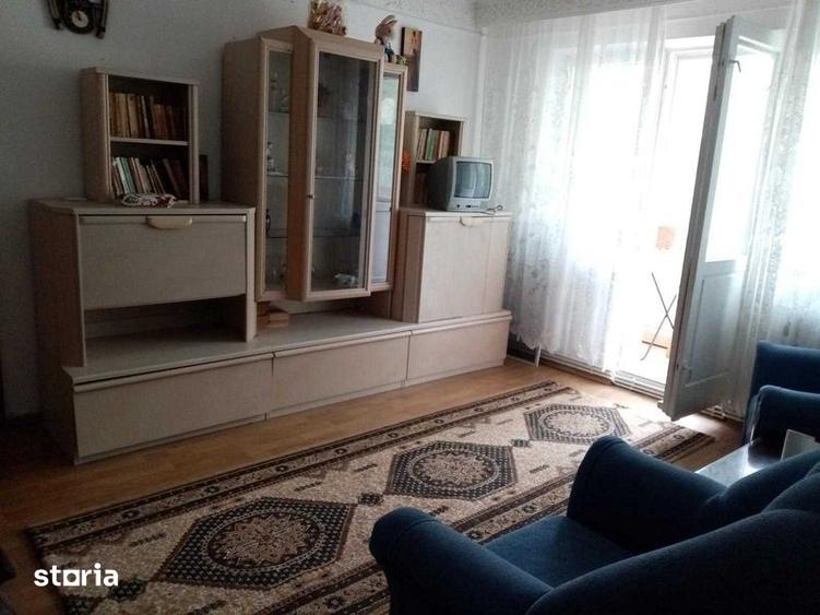 Apartament cu 3 camere în Păcurari