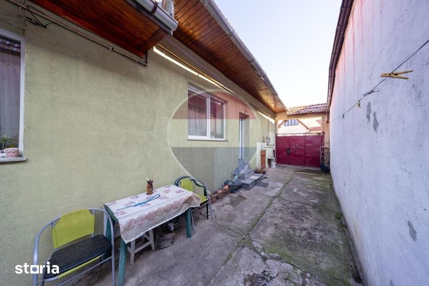 Casă cu 3 camere cu Teren 190 Mp în Cristian